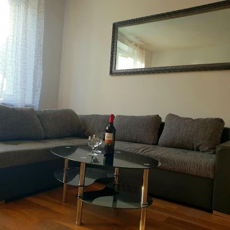 Apartament Altepost Zary  Ngoại thất bức ảnh